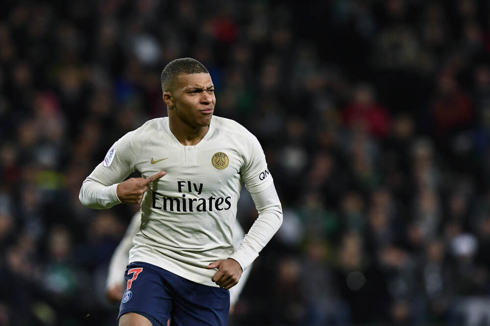 保时捷纯电Cayenne将于11月19日全球首发 超千匹马力